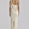 Caprice Lemon Ein-Schulter-Maxikleid aus Satin Caprice Lemon Ein-Schulter-Maxikleid aus Satin