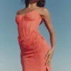 Carmella Coral – Maxikleid mit Handstickerei Carmella Coral – Maxikleid mit Handstickerei