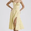 Carmen Buttercup Vintage-Bustier-Sommerkleid aus Baumwolle mit Blumenprint Carmen Buttercup Vintage-Bustier-Sommerkleid aus Baumwolle mit Blumenprint