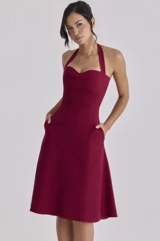 Carolla Weinrotes Midi-Kleid aus weichem Twill mit Neckholder