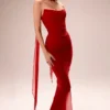 Cassidy Holly Red Mesh-Maxirock mit ausgestellten Säumen Cassidy Holly Red Mesh-Maxirock mit ausgestellten Säumen