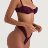 Cassis Prune Bikinioberteil mit Rüschen Cassis Prune Bikinioberteil mit Rüschen
