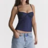 Cecilie Navy Satin- und Spitzen-Oberteil mit Trägern Cecilie Navy Satin- und Spitzen-Oberteil mit Trägern