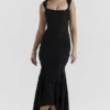 Cesca Schwarzes Maxikleid mit Blumenmuster Cesca Schwarzes Maxikleid mit Blumenmuster