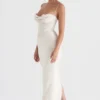 Charmaine Elfenbeinfarbenes Korsetts-Maxikleid Charmaine Elfenbeinfarbenes Korsetts-Maxikleid