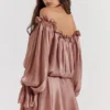 Chaya Haselnussfarbenes schulterfreies Kleid Chaya Haselnussfarbenes schulterfreies Kleid