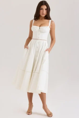 Chiarina – Weißes Baumwoll-Midi-Kleid mit Knopfleiste