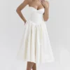 Coco Vintage Midi-Kleid aus elfenbeinfarbenem Satin Coco Vintage Midi-Kleid aus elfenbeinfarbenem Satin