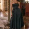 Contessa Schwarzes trägerloses Midi-Korsetts-Kleid aus Satin Contessa Schwarzes trägerloses Midi-Korsetts-Kleid aus Satin