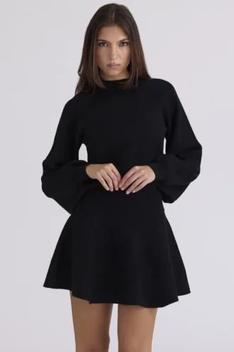 Cressida Schwarzer Pullover aus Wolle und Kaschmir mit Ballonärmeln