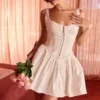 Cupid Weißes Plissee-Minikleid Cupid Weißes Plissee-Minikleid