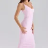 Das „Hourglass“ Midi-Bandage-Kleid in Babyrosa