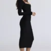Das Naomi Black Langarm-Bandage-Midi-Kleid Das Naomi Black Langarm-Bandage-Midi-Kleid