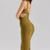 Das OG Olive Midi-Bandage-Kleid Das OG Olive Midi-Bandage-Kleid