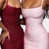 Das rosa Bandage-Minikleid „The Body“ Das rosa Bandage-Minikleid „The Body“