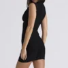Das schwarze Bandage-Minikleid „Fatale“ Das schwarze Bandage-Minikleid „Fatale“
