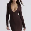 Das Super Plunge Chocolate Langarm-Bandage-Minikleid Das Super Plunge Chocolate Langarm-Bandage-Minikleid