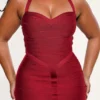 Das Supermodel Ruby Halter-Neck-Bandage-Midi-Kleid Das Supermodel Ruby Halter-Neck-Bandage-Midi-Kleid