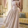 Debutante French Dove Moiré-Satin-Midi-Kleider mit Rückenausschnitt Debutante French Dove Moiré-Satin-Midi-Kleider mit Rückenausschnitt