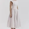 Debutante French Dove Moiré-Satin-Midi-Kleider mit Rückenausschnitt Debutante French Dove Moiré-Satin-Midi-Kleider mit Rückenausschnitt