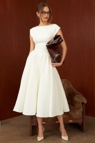 Debutante Midi-Kleid aus elfenbeinfarbenem Moiré-Satin