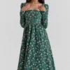 Delia Midi-Kleid mit grünem Blumenmuster Delia Midi-Kleid mit grünem Blumenmuster