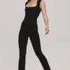 Die taillierte Hose Schwarze Stretch-Hose Die taillierte Hose Schwarze Stretch-Hose