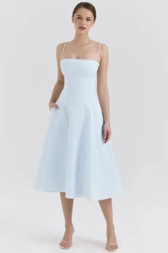 Dolly – Midi-Sommerkleid aus weicher blauer Stretch-Baumwolle in A-Linie