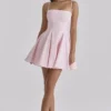 Dolly Pink Baumwoll-Sommerkleid mit ausgestelltem Rock Dolly Pink Baumwoll-Sommerkleid mit ausgestelltem Rock