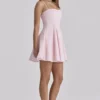 Dolly Pink Baumwoll-Sommerkleid mit ausgestelltem Rock Dolly Pink Baumwoll-Sommerkleid mit ausgestelltem Rock