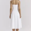 Dolly Weißes A-Linien-Midi-Sommerkleid aus Stretch-Baumwolle Dolly Weißes A-Linien-Midi-Sommerkleid aus Stretch-Baumwolle