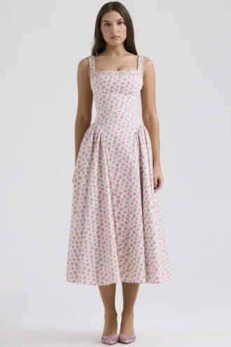 Dorothy – Midi-Sommerkleid aus Baumwolle mit weißem Rosenknospen-Print