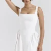 Dorothy – Weißes Midi-Sommerkleid aus Baumwolle Dorothy – Weißes Midi-Sommerkleid aus Baumwolle