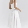 Dorothy – Weißes Midi-Sommerkleid aus Baumwolle Dorothy – Weißes Midi-Sommerkleid aus Baumwolle