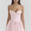 Duchess Ballerina Pink Spitzen-Korsett, Röcke und Boleros Duchess Ballerina Pink Spitzen-Korsett, Röcke und Boleros