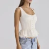 Effie Weißes Satin-Oberteil mit Spitzenbesatz Effie Weißes Satin-Oberteil mit Spitzenbesatz