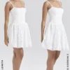 Elara Weißes Minikleid mit Broderie Anglais Elara Weißes Minikleid mit Broderie Anglais