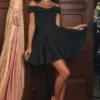 Elida Schwarzes schulterfreies Minikleid