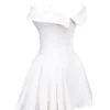 Elida Weißes Twill-Minikleid mit schulterfreiem Ausschnitt Elida Weißes Twill-Minikleid mit schulterfreiem Ausschnitt