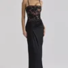 Eliette – Schwarzes Maxikleid aus verzierter Spitze und Satin Eliette – Schwarzes Maxikleid aus verzierter Spitze und Satin