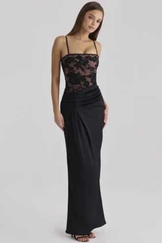 Eliette – Schwarzes Maxikleid aus verzierter Spitze und Satin