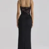 Eliette – Schwarzes Maxikleid aus verzierter Spitze und Satin Eliette – Schwarzes Maxikleid aus verzierter Spitze und Satin