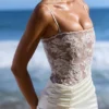 Eliette – Weißes Maxikleid aus verzierter Spitze und Satin Eliette – Weißes Maxikleid aus verzierter Spitze und Satin