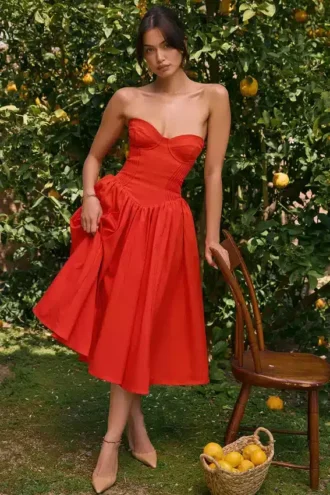 Elizabeth Italian Tomato – trägerloses Midi-Sommerkleid