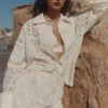 Eman Weiße Baumwoll-Shorts mit Broderie Anglaise Eman Weiße Baumwoll-Shorts mit Broderie Anglaise