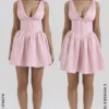 Emmeliette Mini-Kleid aus puderrosa Satin