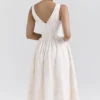 Emmelina Vintage Elfenbeinfarbenes Sommerkleid mit Blumenstickerei Emmelina Vintage Elfenbeinfarbenes Sommerkleid mit Blumenstickerei