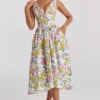Emmelina Weißes Baumwoll-Korsett-Sommerkleid mit Vintage-Rosenprint Emmelina Weißes Baumwoll-Korsett-Sommerkleid mit Vintage-Rosenprint