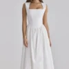 Emmy – Weißes Midi-Sommerkleid aus Baumwolle Emmy – Weißes Midi-Sommerkleid aus Baumwolle