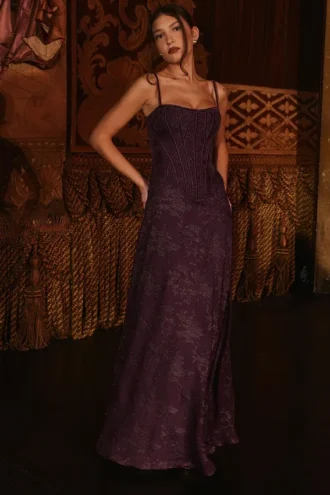 Esme Maxikleid aus Lurex-Chiffon in Traubenrot